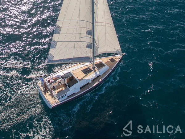 Hanse 388 - Yacht Charter Sailica