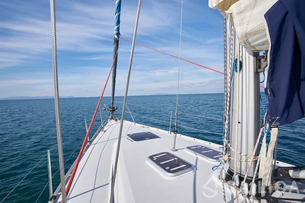 Grand Soleil 43 - Yacht Charter Sailica