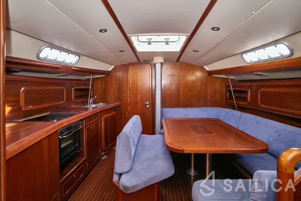 Grand Soleil 43 - Yacht Charter Sailica