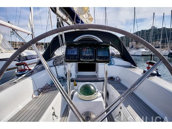 Grand Soleil 43 - Yacht Charter Sailica