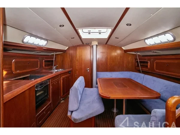 Grand Soleil 43 - Yacht Charter Sailica