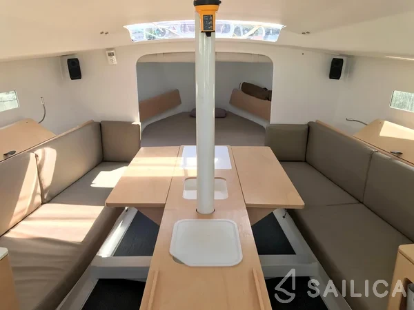 Pogo 30 - Yacht Charter Sailica
