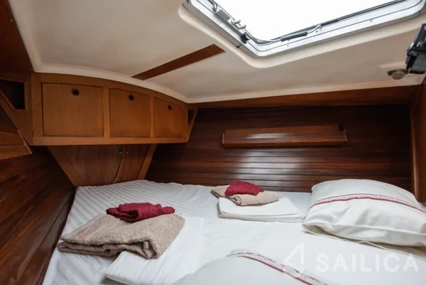 Amphitrite - Yacht Charter Sailica