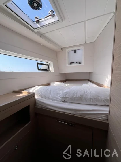 Lagoon 40 - Yacht Charter Sailica