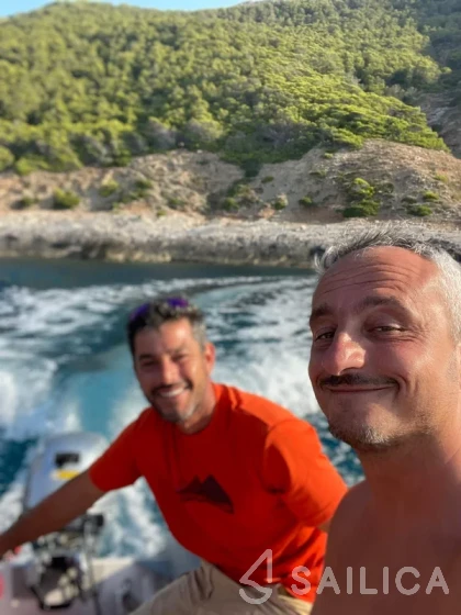 Lagoon 40 - Yacht Charter Sailica