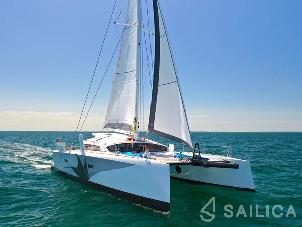 TS 42 - Yacht Charter Sailica
