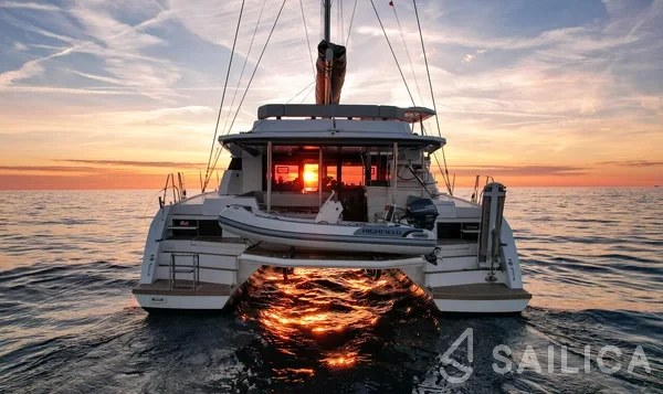 Leopard 50 - Yacht Charter Sailica