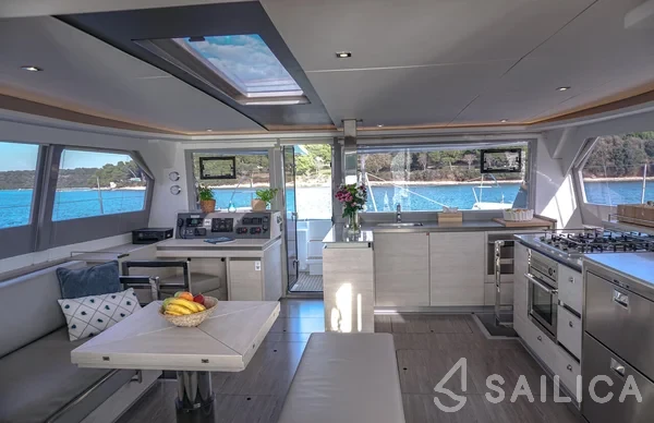 Leopard 50 - Yacht Charter Sailica