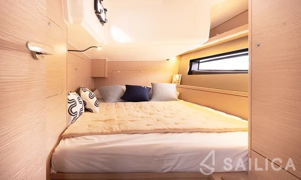 Dufour 41 - Yacht Charter Sailica