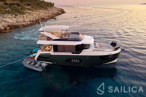 Navetta 48 - Yacht Charter Sailica