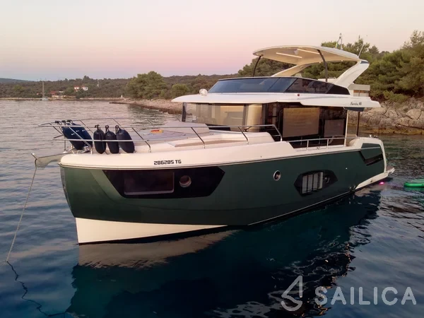 Navetta 48 - Yacht Charter Sailica
