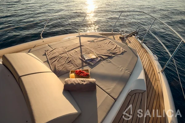 Navetta 48 - Yacht Charter Sailica