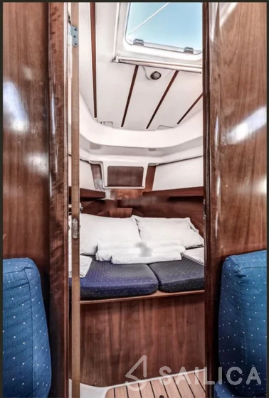 Oceanis 361 - Yacht Charter Sailica