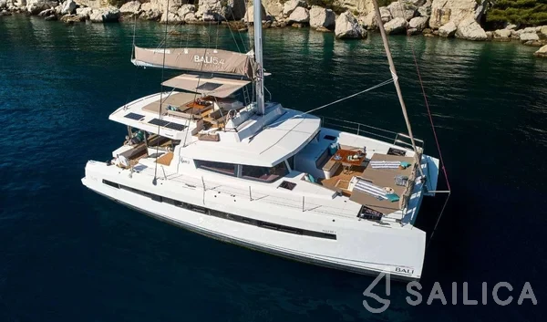 Bali 5.4. - Yacht Charter Sailica