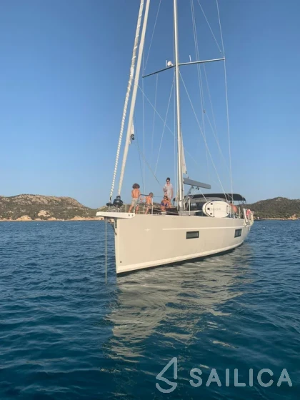 Bavaria C57 - Yacht Charter Sailica
