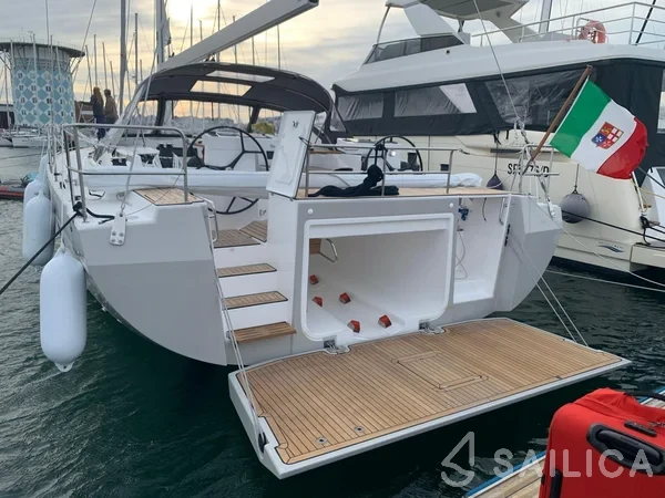 Bavaria C57 - Yacht Charter Sailica