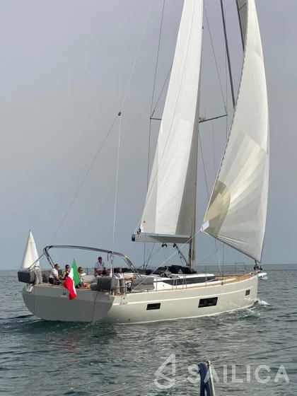 Bavaria C57 - Yacht Charter Sailica