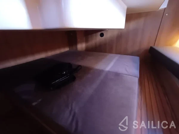 Nikhen Aquasun 34 - Yacht Charter Sailica