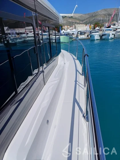 Nikhen Aquasun 34 - Yacht Charter Sailica