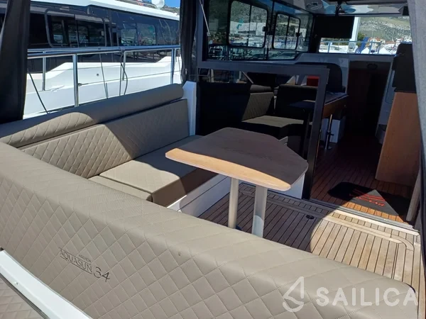 Nikhen Aquasun 34 - Yacht Charter Sailica