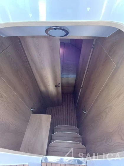 Nikhen Aquasun 34 - Yacht Charter Sailica