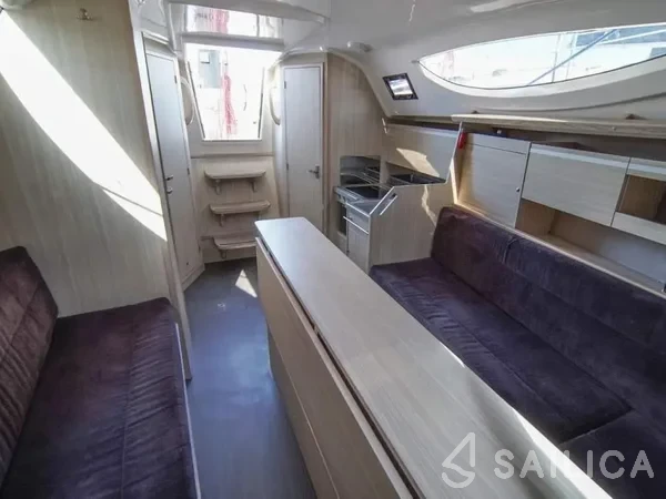 Maxus 33.1 RS - Yacht Charter Sailica