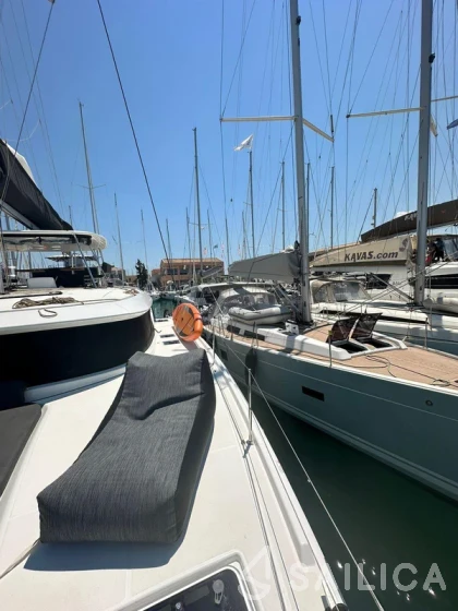 Lagoon 46  - Yacht Charter Sailica