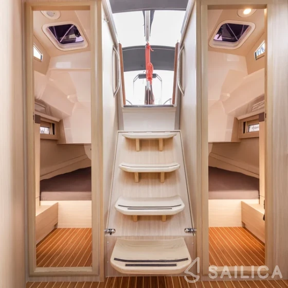 Maxus 34 - Yacht Charter Sailica