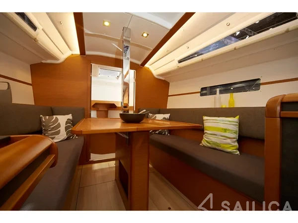 Sun Odyssey 349 - Yacht Charter Sailica