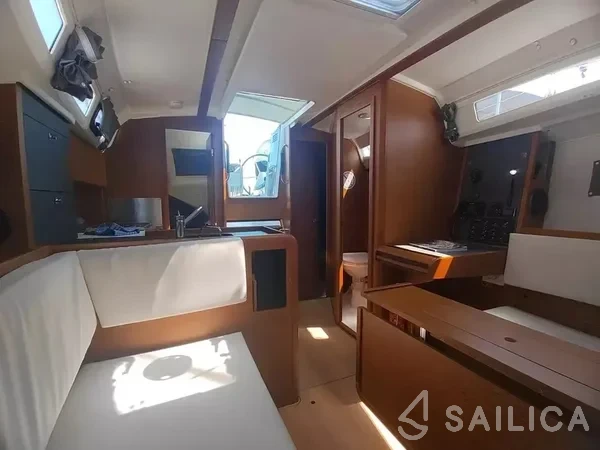Sun Odyssey 349 - Yacht Charter Sailica