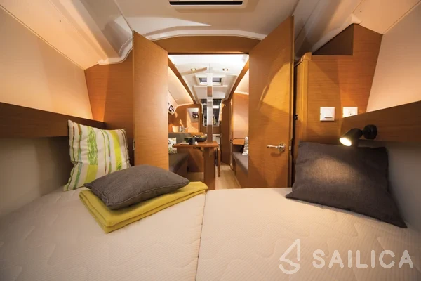 Sun Odyssey 349 - Yacht Charter Sailica