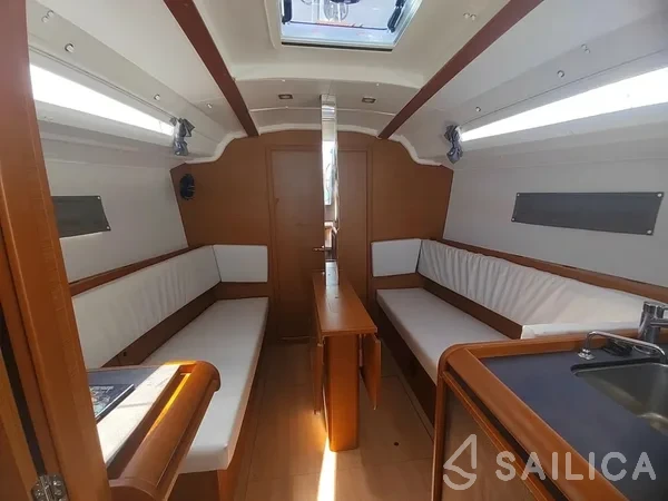 Sun Odyssey 349 - Yacht Charter Sailica