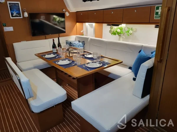 Bavaria 50 Cruiser - Yacht Charter Sailica