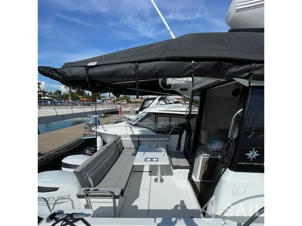 Merry Fisher 895 - Yacht Charter Sailica