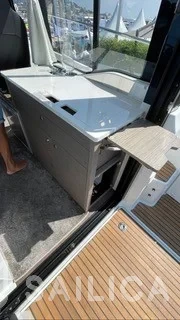 Merry Fisher 895 - Yacht Charter Sailica