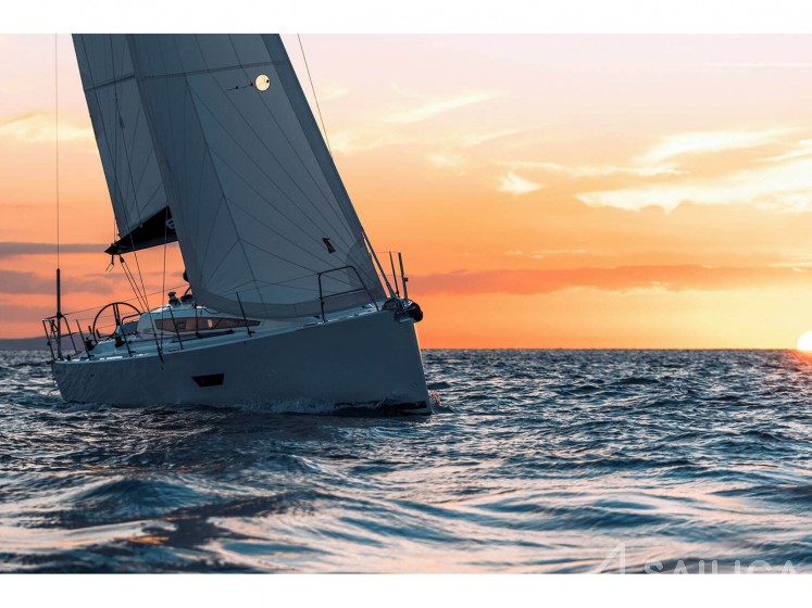 Elan E4 - Yacht Charter Sailica