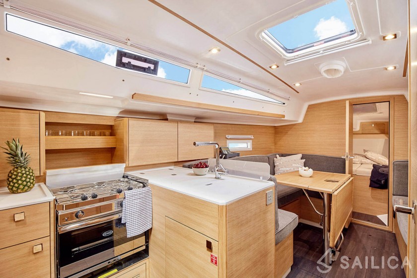 Elan E4 - Yacht Charter Sailica