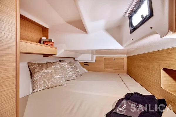 Elan E4 - Yacht Charter Sailica