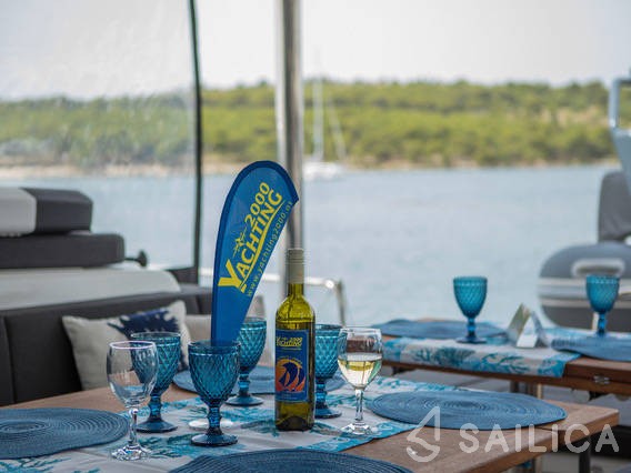 Lagoon 55 - Yacht Charter Sailica