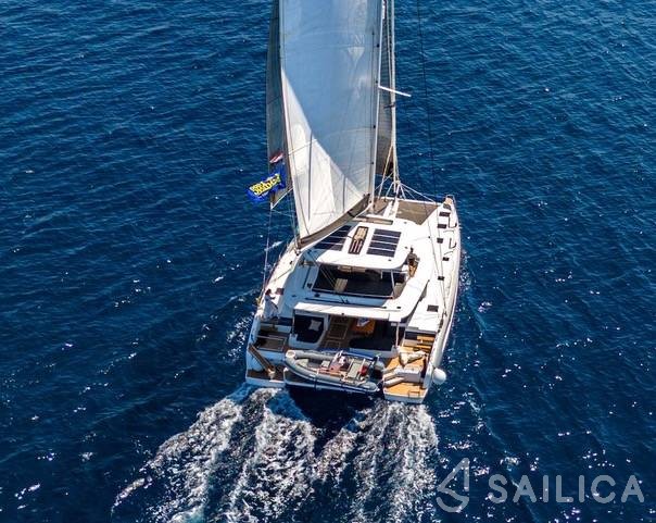 Lagoon 55 - Yacht Charter Sailica