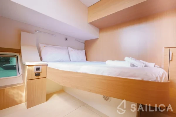 Bali 4.8  - Yacht Charter Sailica