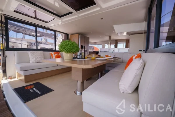 Bali 4.8  - Yacht Charter Sailica