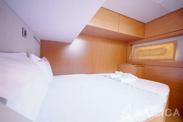 Bali 4.8  - Yacht Charter Sailica