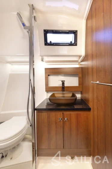 Northman 1200 - Yacht Charter Sailica