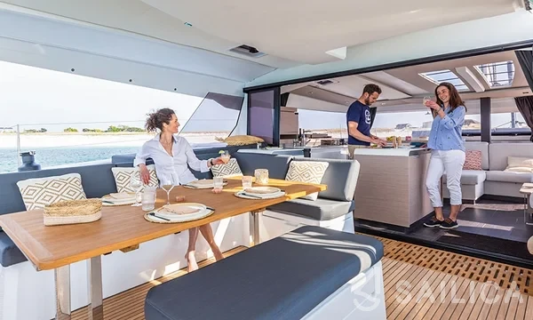 Aura 51 - Yacht Charter Sailica