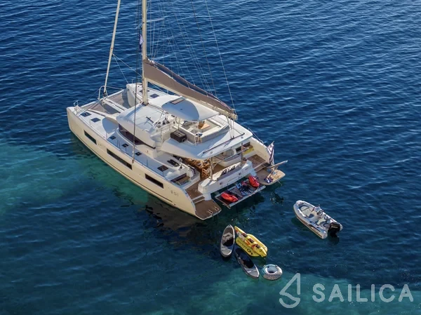 Lagoon 51 - Yacht Charter Sailica