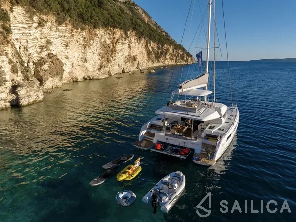 Lagoon 51 - Yacht Charter Sailica