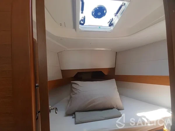Sun Odyssey 349 - Yacht Charter Sailica