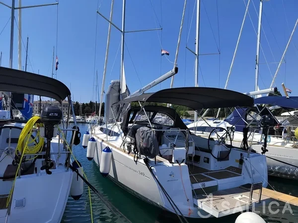 Sun Odyssey 349 - Yacht Charter Sailica
