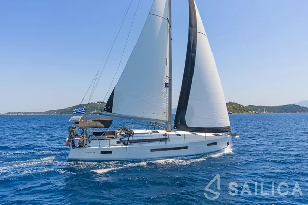 Sun Odyssey 490 - Yacht Charter Sailica